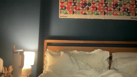 sabrina online show from September 27, 6:15 pm