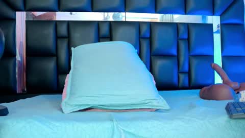 Sacha Malala  online show from October 17, 7:50 pm