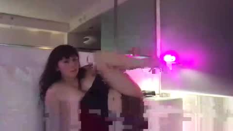 Sage Sinclaire online show from June 6, 2:51 am