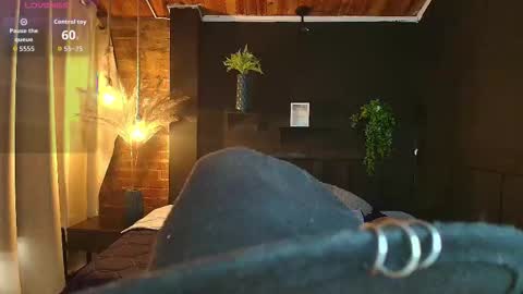 SARA online show from January 17, 5:42 pm