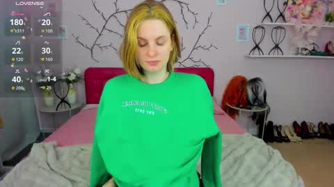 Adel online show from February 24, 1:43 pm