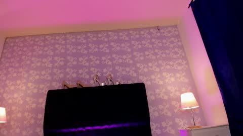 salome_simonz online show from March 15, 9:17 pm