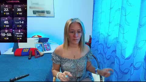 Samanta Stone online show from February 7, 9:04 pm