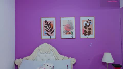 samantakane online show from March 18, 3:44 am