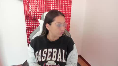 Samantha  online show from February 14, 1:18 pm