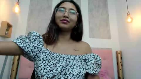    online show from November 3, 12:31 pm