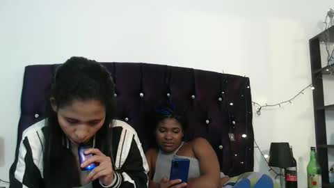 lizzy online show from December 29, 1:45 am