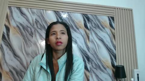 lizzy online show from October 3, 5:45 am