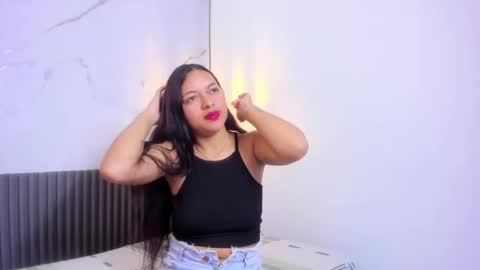 samantha_lopez2 online show from April 21, 12:45 pm