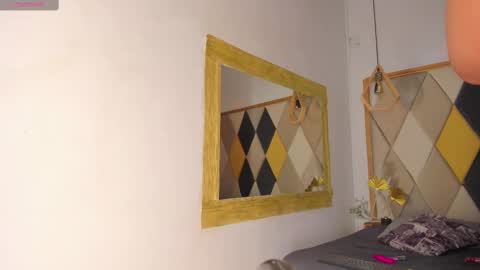 Samantha Ferrer online show from February 22, 10:59 pm