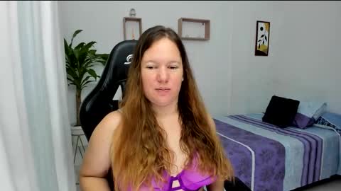 Samantha samy online show from February 2, 11:11 pm