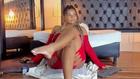 Alejandra  online show from February 28, 9:44 pm