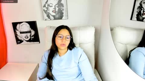 Samantha online show from April 18, 7:58 pm