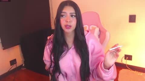 Sammy  online show from December 14, 4:56 am