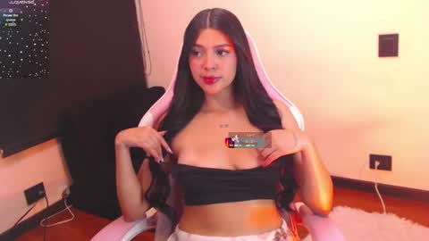 Sammy  online show from December 8, 8:47 pm