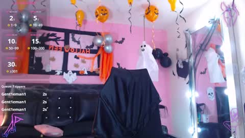 Sammy online show from October 17, 8:23 pm