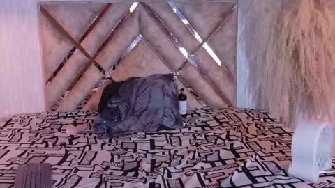 Samy online show from April 15, 8:15 am