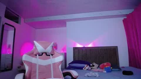 Danna dulce online show from April 11, 10:57 pm