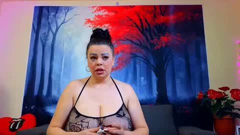     online show from February 19, 9:03 pm