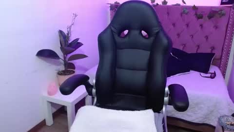 Samantha online show from February 16, 9:48 am