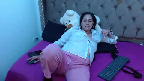 Samantha online show from January 12, 6:49 am