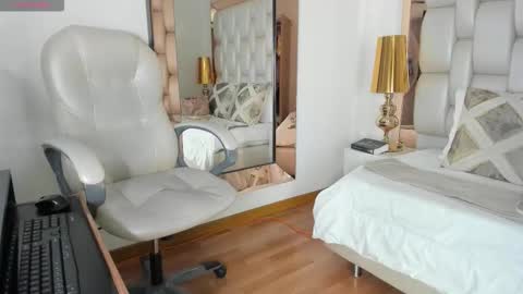 Sammy online show from November 11, 5:21 pm