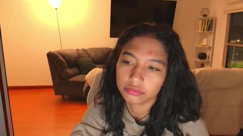 Hello I am absent due to a family calamity I will return soon-hola estoy ausente por un problema familiar volvere pronto. online show from October 6, 11:42 pm