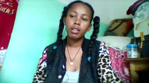 sandra1253099 online show from September 28, 5:07 pm