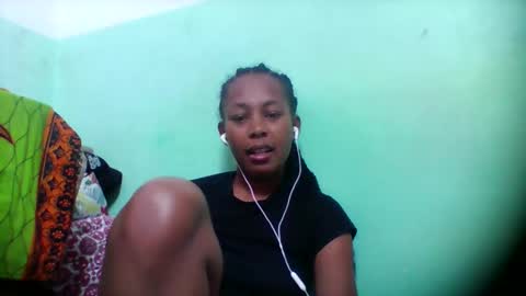 sandra1253099 online show from November 24, 8:27 am