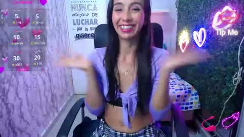 sandra  online show from July 11, 3:28 am