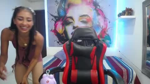 sandra  online show from May 1, 2:59 am