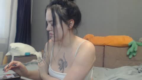 sandra_smith3007 online show from February 13, 7:45 am