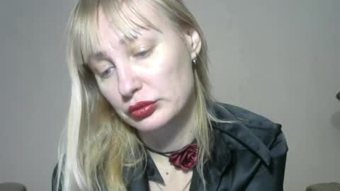 Sandra online show from February 11, 3:51 pm