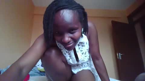 santalicious online show from March 10, 6:50 am