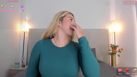 Saori  online show from March 31, 11:43 am