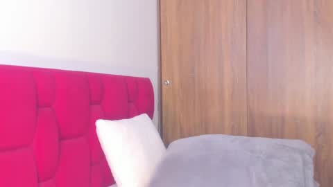 Sara online show from December 14, 10:07 pm