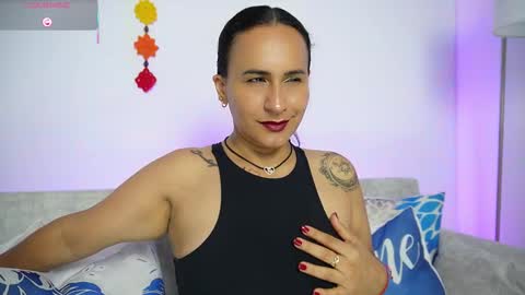   online show from March 5, 11:50 am