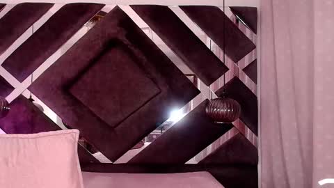 sara_lopee1 online show from October 12, 12:18 pm