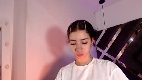 sara_lopee1 online show from October 20, 11:57 am