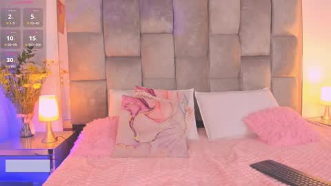   online show from September 28, 2:00 pm