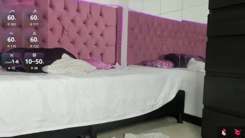 sara_ramirez0 online show from October 16, 1:41 am