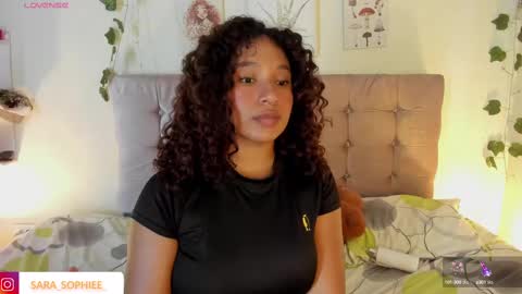 sara sofia online show from February 12, 2:14 am