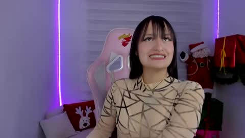 Sarah Ramirez online show from December 4, 3:42 am