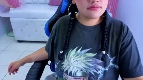 Sara  online show from June 24, 2:05 pm