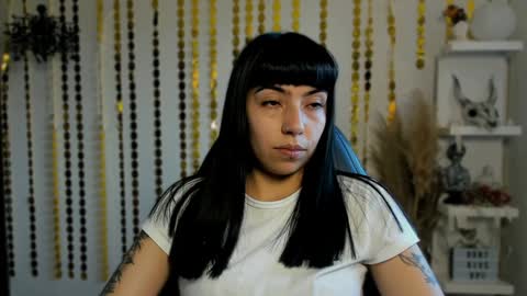 Sara online show from January 6, 9:54 pm