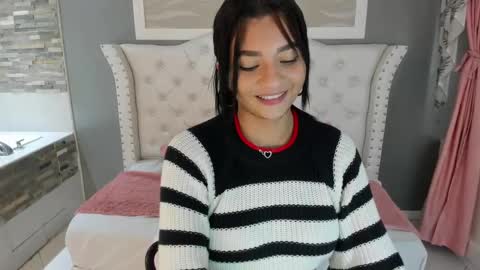 Sarah online show from March 6, 9:53 pm