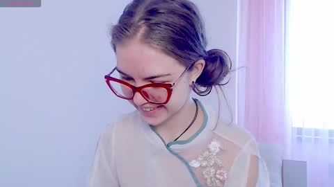 Sarah online show from February 17, 7:51 am