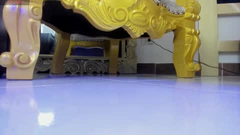 Sarah online show from February 12, 7:59 pm