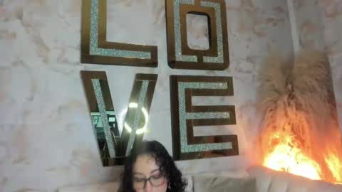 Sarah online show from June 3, 2:12 am