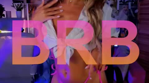 Divine Sarah NONUDE model online show from February 5, 11:13 am